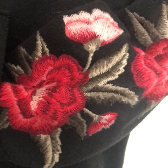 2 for $15 American Eagle embroidered hoodie - Picture 3 of 7